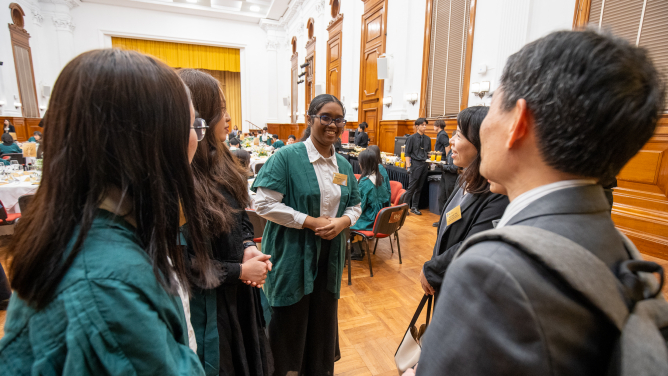 香港大學舉辦首屆「Employer-Talent Speed UP」
搭建學界業界橋樑 培育精英未來

 